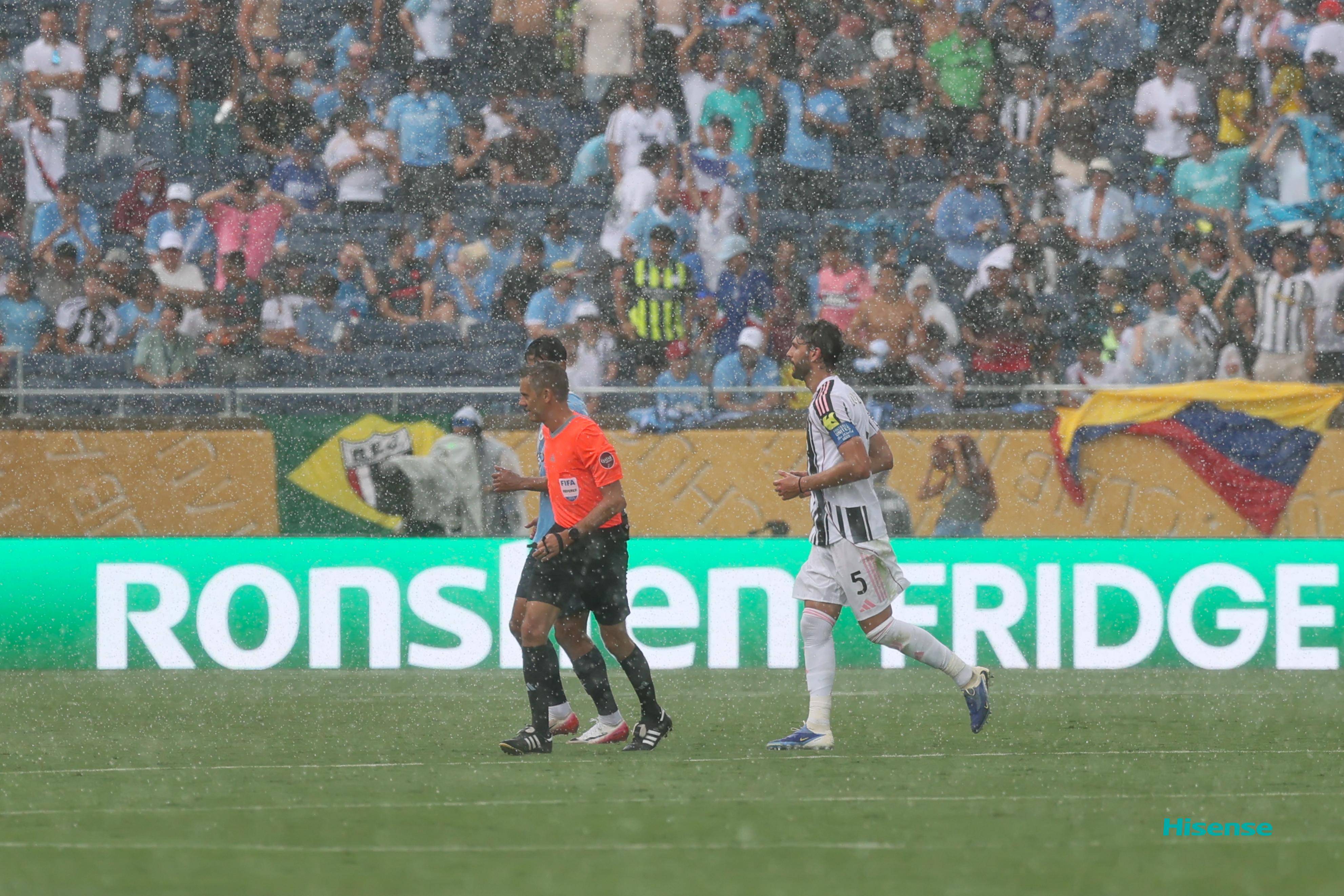 包含法兰克福皇马不相让,争夺小组第一的词条 包含法兰克福皇马不相让,争夺小组第一的词条