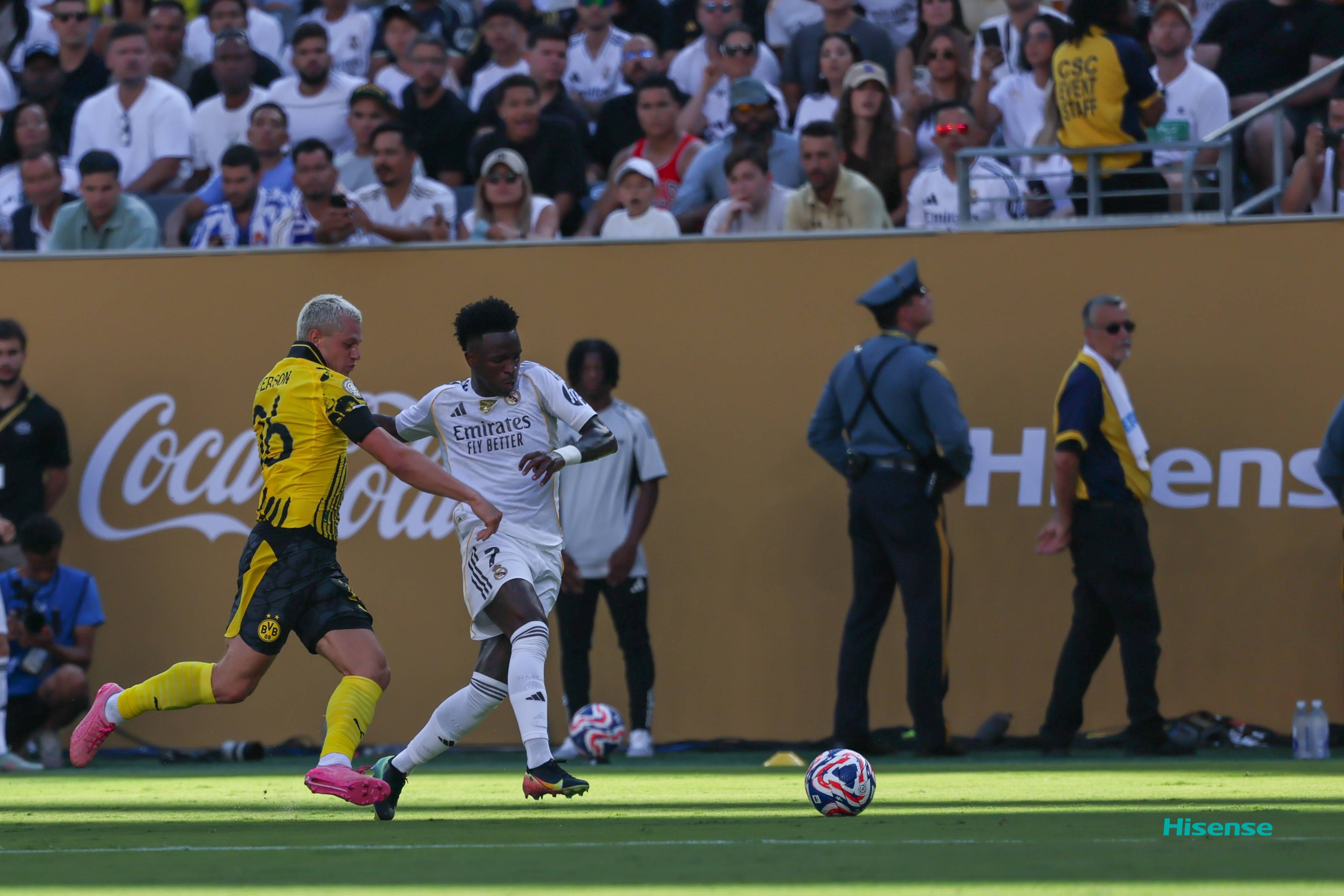 开云体育官方网站-多特蒙德险胜国足，姆巴佩逆转建功意甲