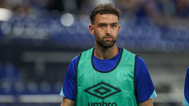 沙尔克04主场战平，一分难求继续颓势