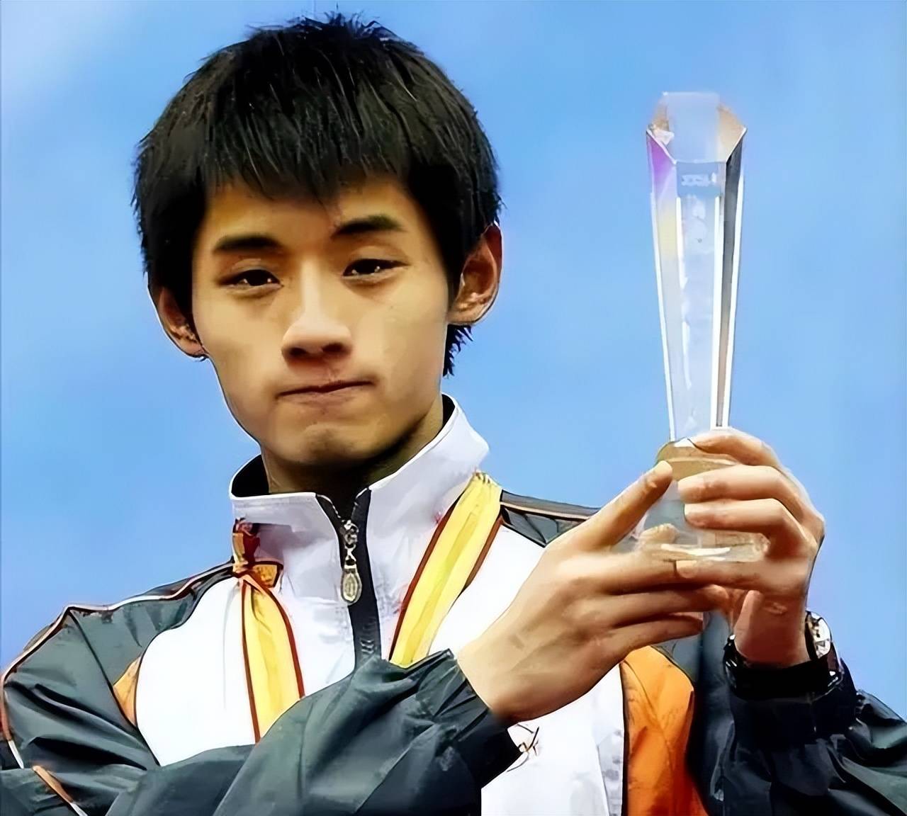 开云下载-关于中国乒乓球队力克瑞典乒乓球队，张继科惊艳世界的信息