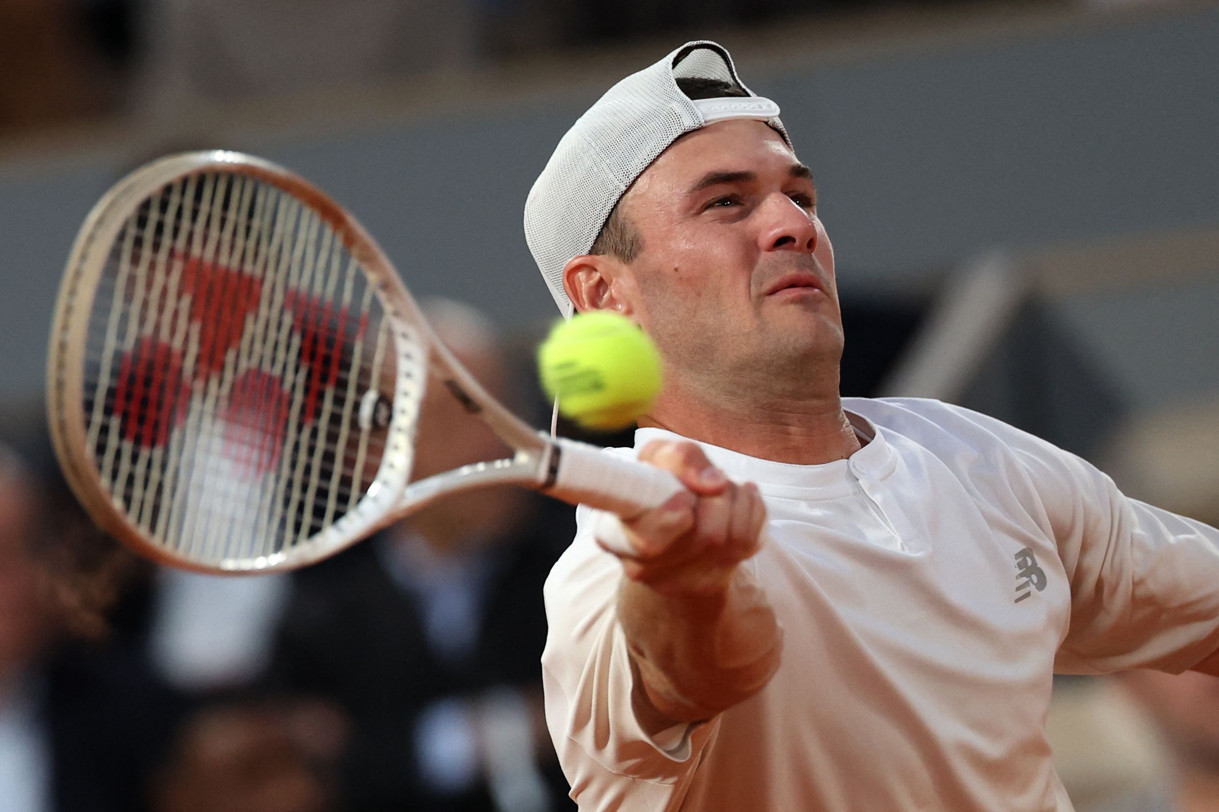 英国网球队横扫美国网球队，阿尔卡拉斯完成帽子戏法的简单介绍