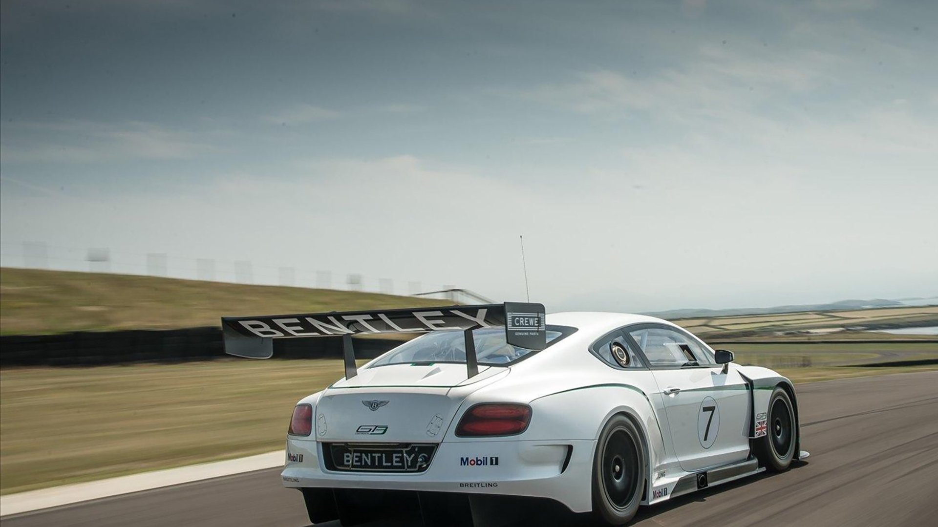 末节风暴！深圳队惊天逆转，德罗赞致命一击成为关键先生