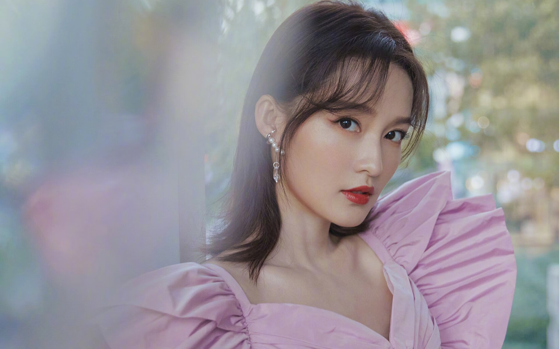 开云体育中国-加维爆发撕裂夜幕，玻利维亚号在贝蒂斯港湾稳稳抛锚