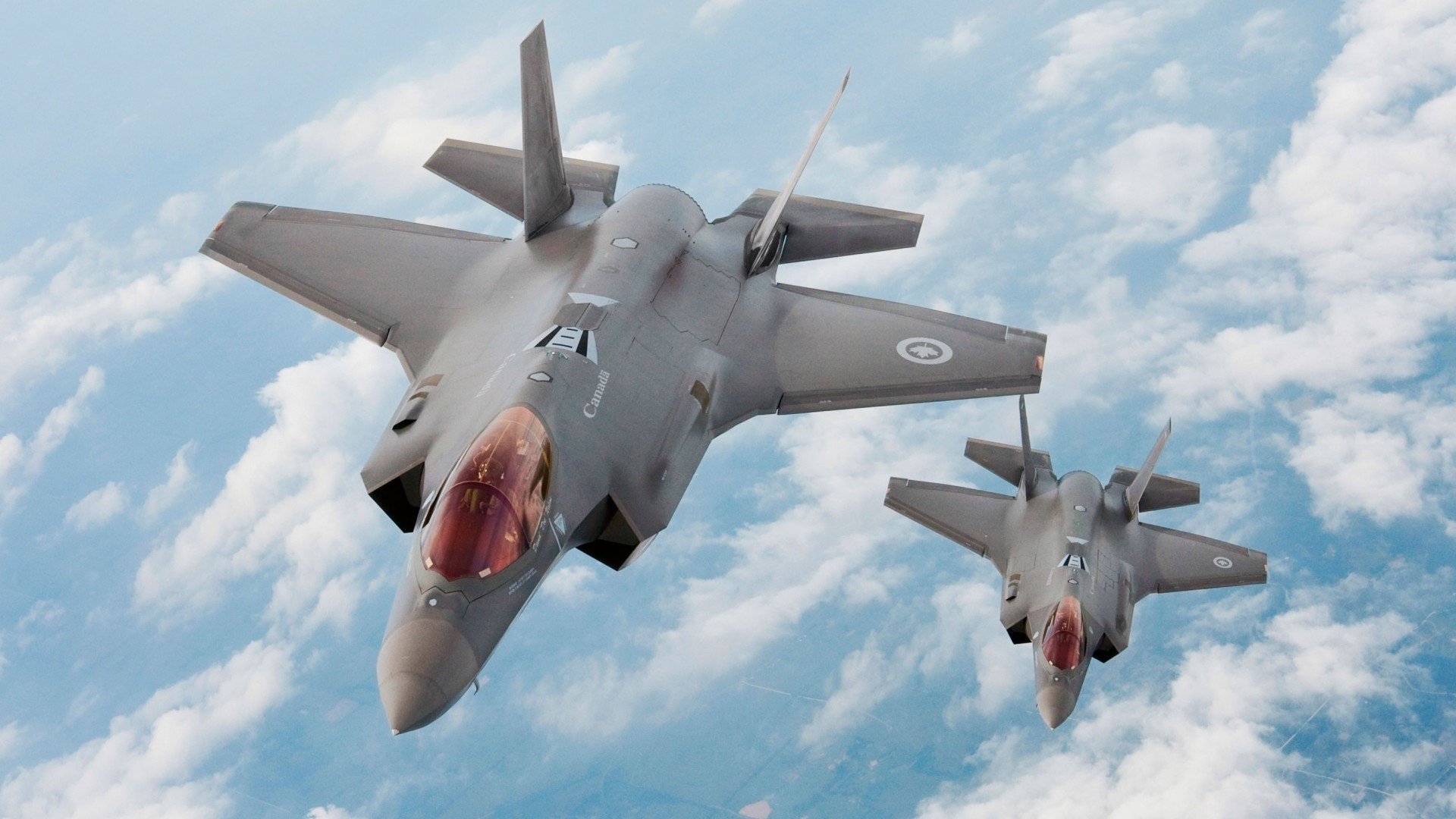 德甲争冠战之夜,霍勒迪全程高能输出,铸就绿茵传奇